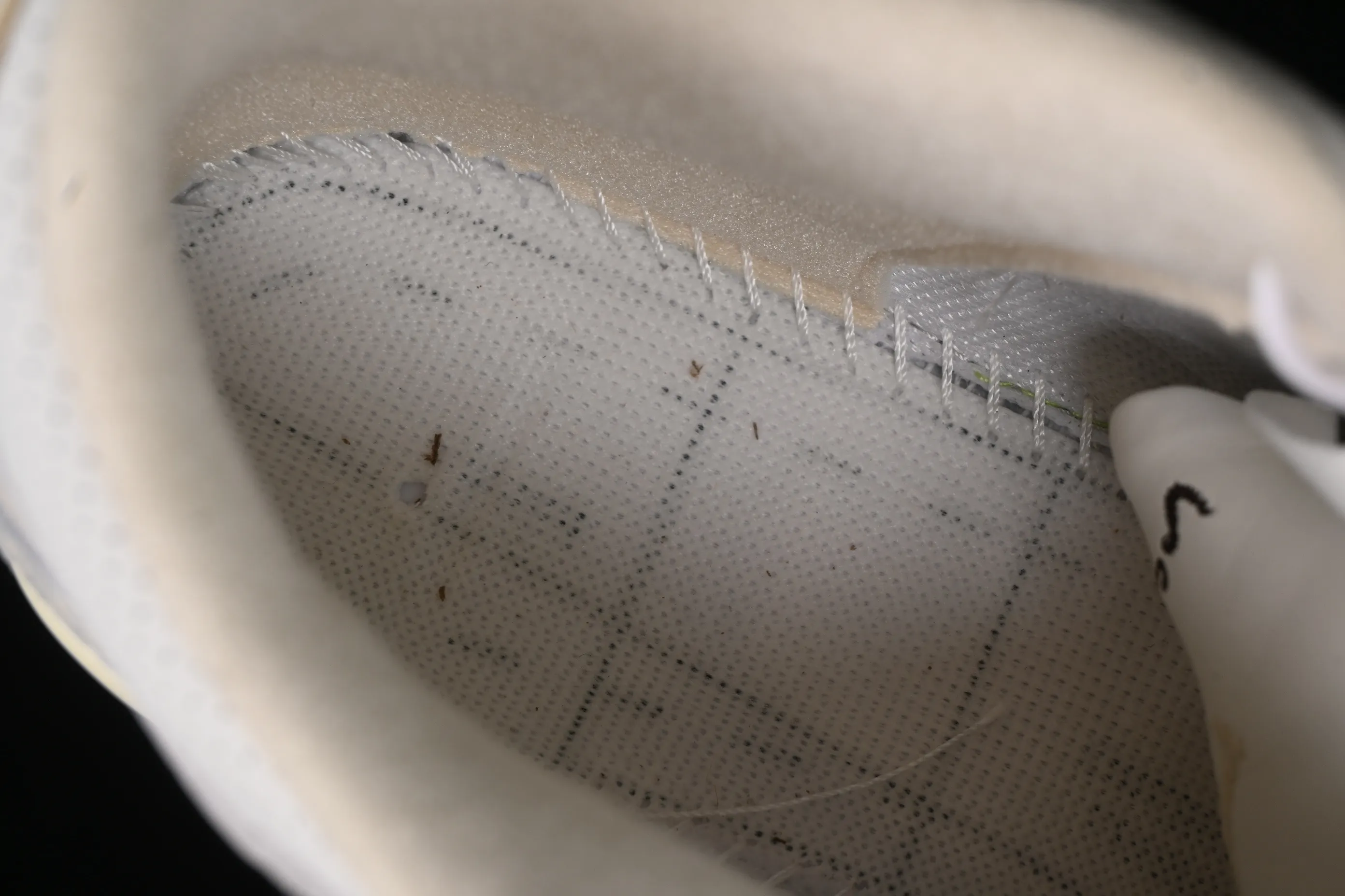 All categories Air Jordan Jordan series basketball shoes Air Jordan 3 Travis Scott x Air Jordan 3 Retro "Cactus Jack" AJ3 Joe 3 joint cream off-white barb basketball shoes 136064-668